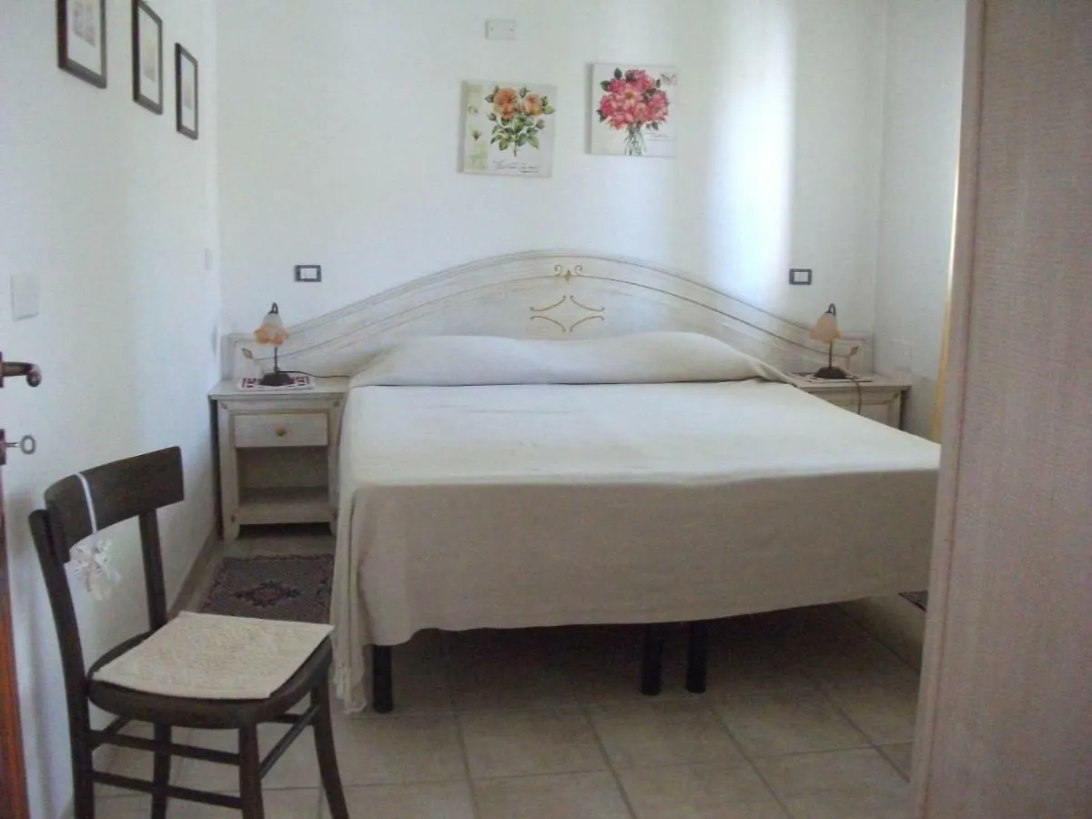 Casa Su Rimediu Apartman Orosei 0*,